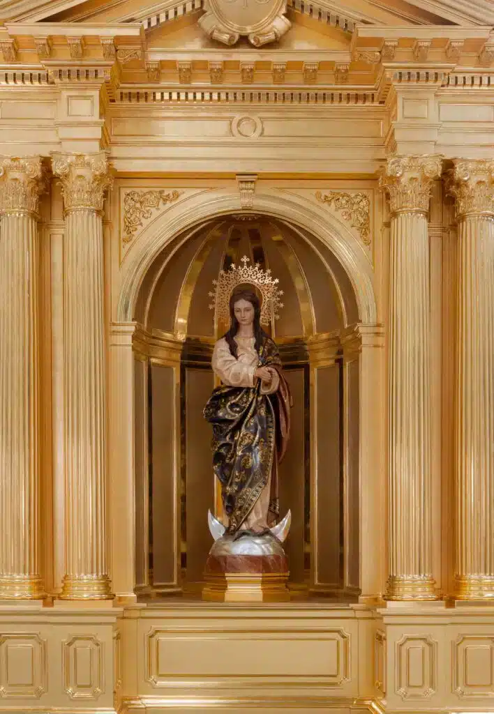 Estatuas religiosas talladas a mano para la devoción americana 3 esculturas granda